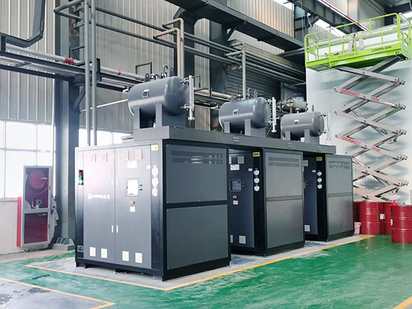 鋰電混合模溫機溫度精準控制，助力電池行業(yè)邁向新高度